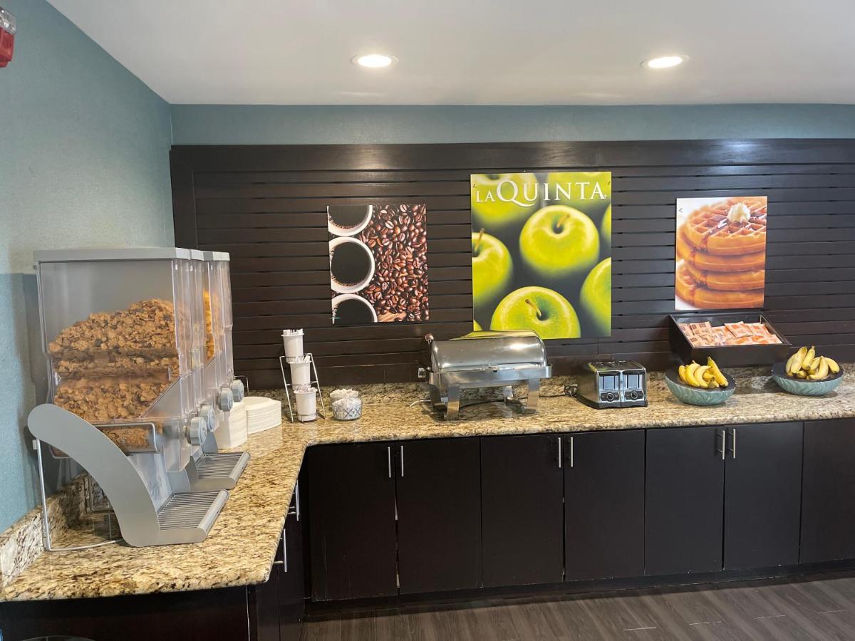 La Quinta By Wyndham O'Fallon, Il - St. Louis Eksteriør bilde